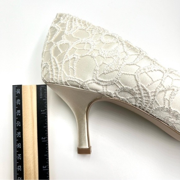 Paradox London Pink Women's Ivory White Lace Peep Toe Heels Pumps Shoes 9 - Picture 14 of 14